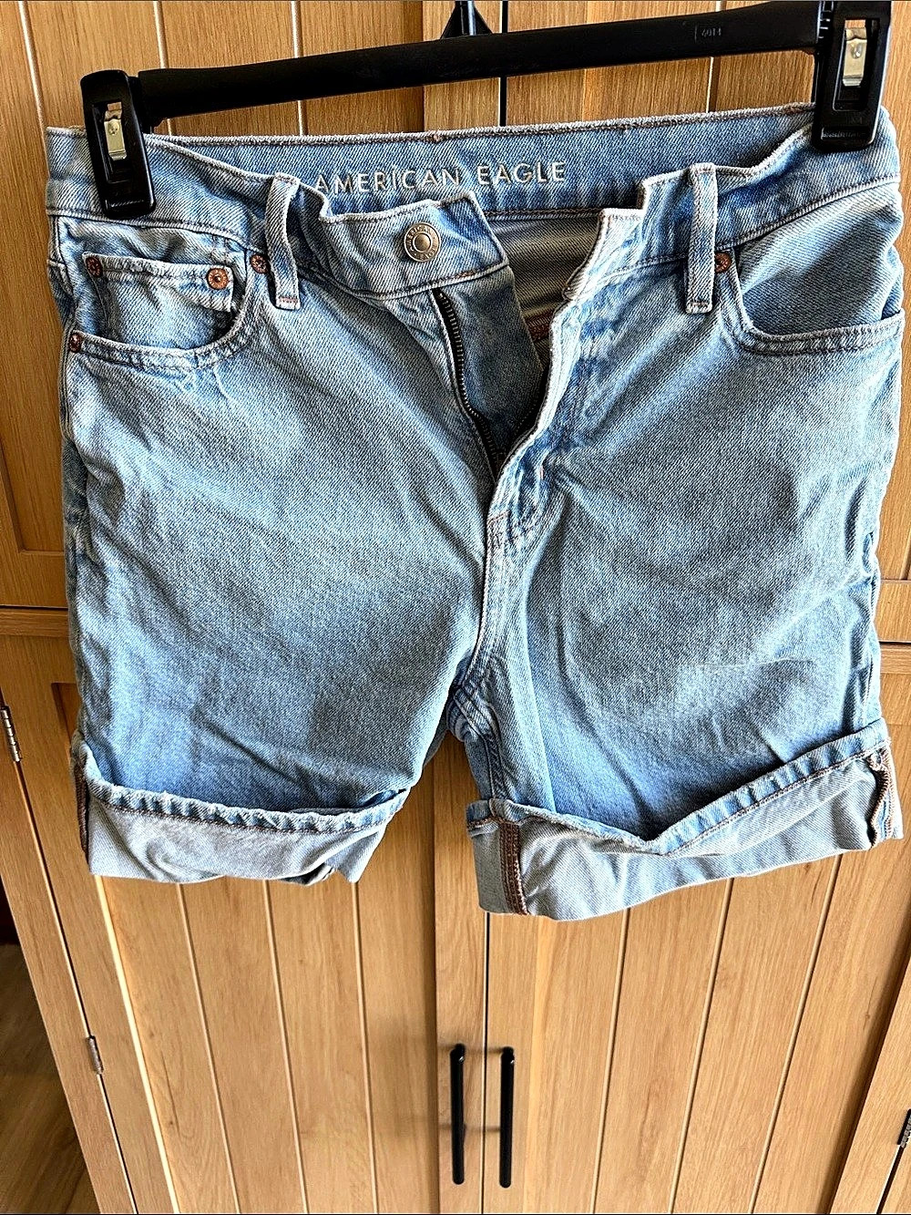 American Eagle Outfitters Jean Shorts in Blue Size 0